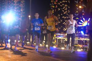 BIB: 40432, 92402, 40109
                            <button type="button" onclick="openModal(18274987)" class="btn btn-primary btn-sm float-right btn-popup" data-toggle="modal" data-target=".modal-high-quality">
                        <i class="fas fa-shopping-cart"></i> Add to Cart
                    </button>
                                            <button type="button" onclick="isThisMe(18274987, true)" class="btn btn-success btn-sm float-right btn-popup btn-isme hidden" data-toggle="tooltip" data-placement="bottom" title="นี่คือรูปของคุณใช่ไหม คลิกที่นี่เพื่อเอาเข้าอัลบั้ม">
                        <i class="fas fa-plus"></i> Add to album
                    </button>
                    <button type="button" onclick="isThisMe(18274987, false)" class="btn btn-warning btn-sm float-right btn-popup btn-isnotme hidden">
                        <i class="fas fa-ban"></i> Remove from album
                    </button>